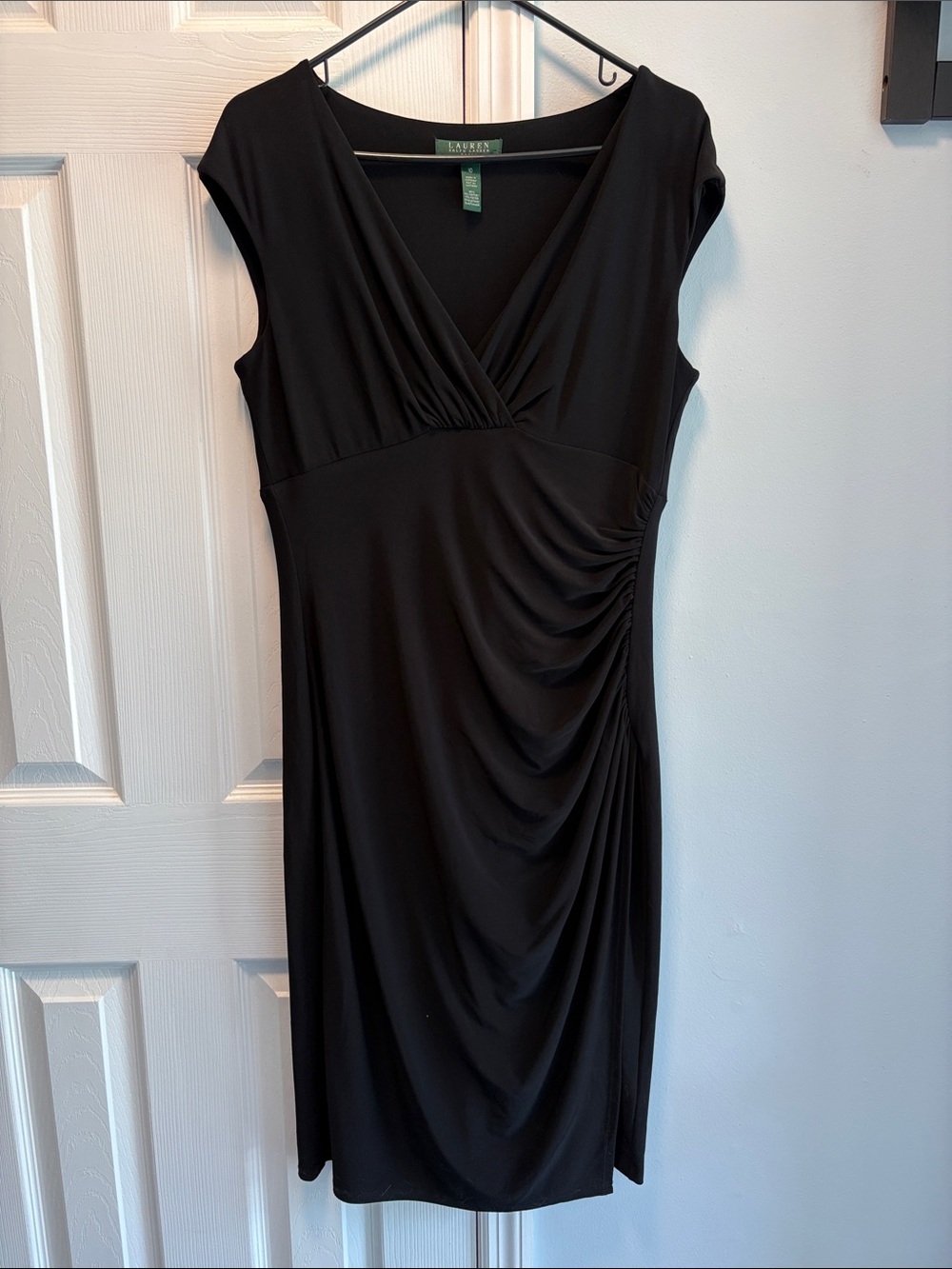 Lauren Ralph Lauren Black V-Neck Ruched Midi Dress